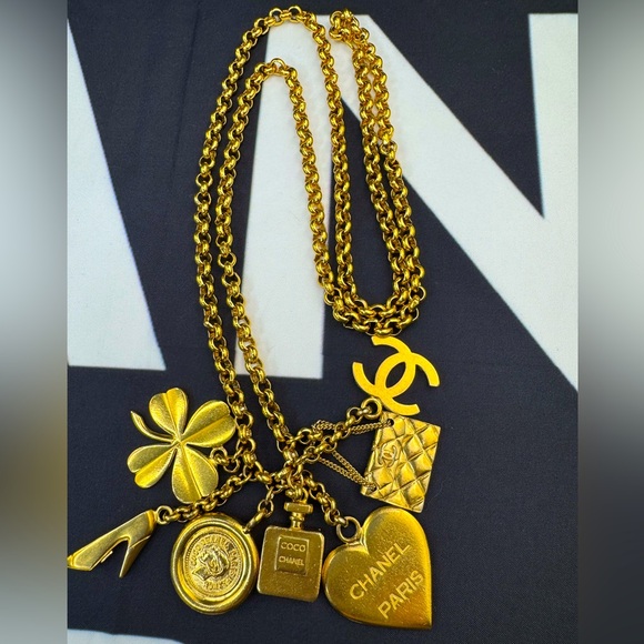 Chanel Lucky 7 Charm Necklace 1996P - Picture 1 of 6